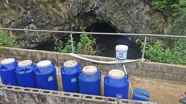 菌液發酵2.jpg 菌液發酵2.jpg